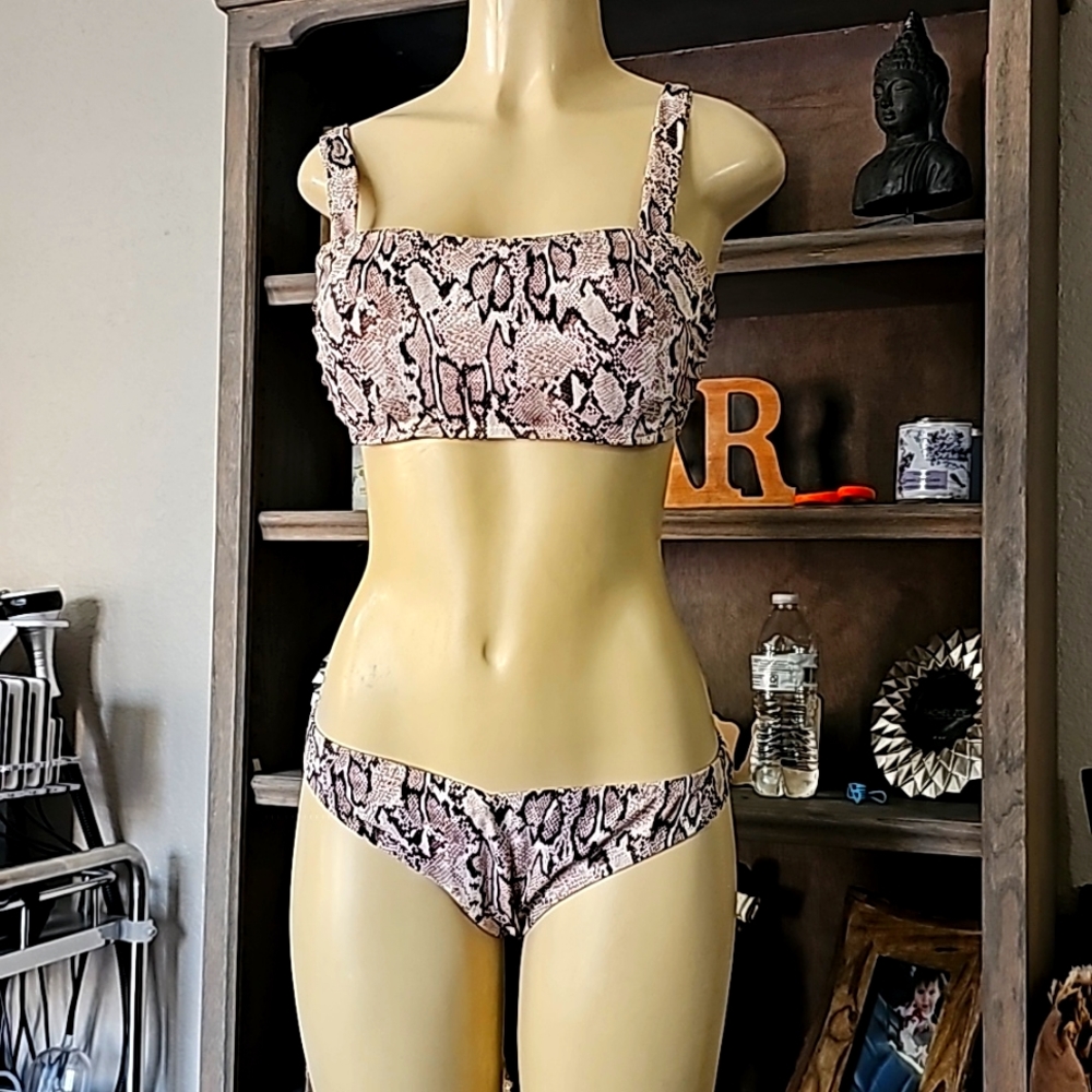 Shade & Shore snake print bikini 34D/ L